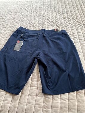 Under Armour Men’s Dark Blue Athletic Shorts